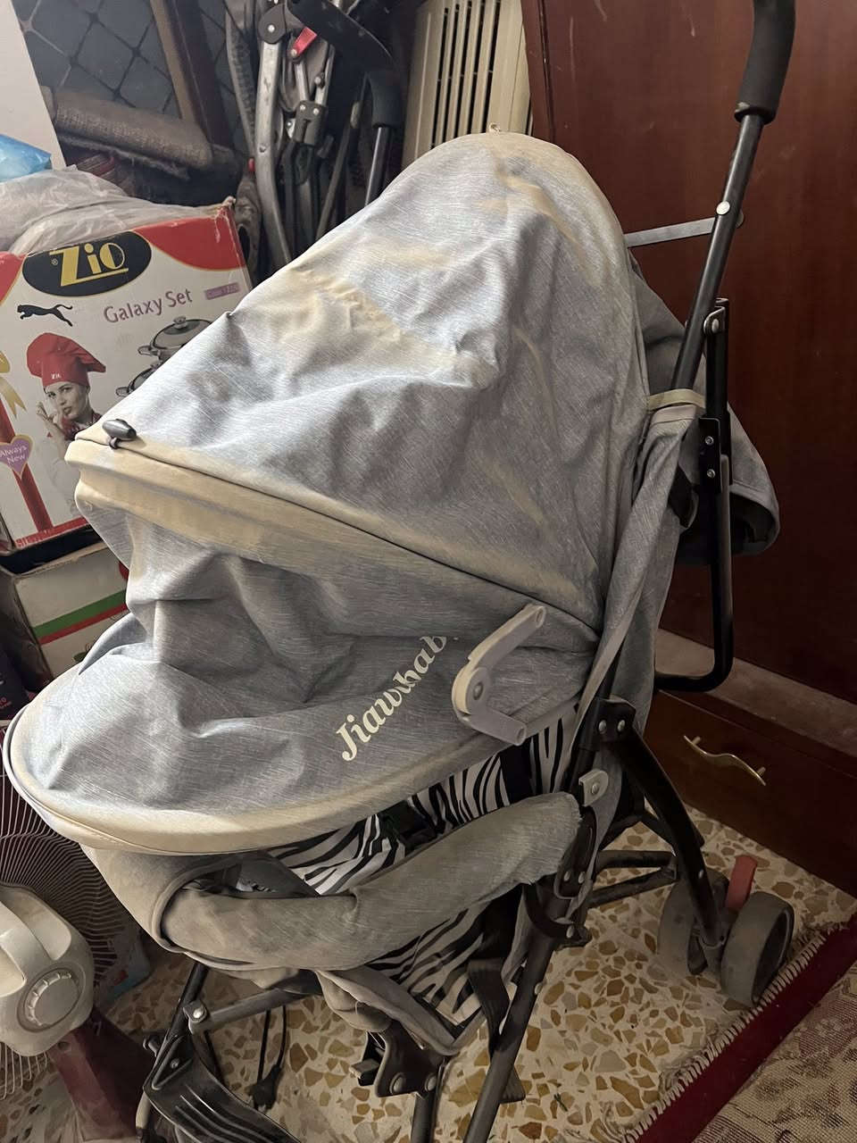 الصفره ب35 
والرصاصي 45 
البايسكل 50


**إذا كنت صاحب هذا الإعلان وتريد حذفه لأي سبب، رجاءا أرسل رسالة إلى الدعم الفني**