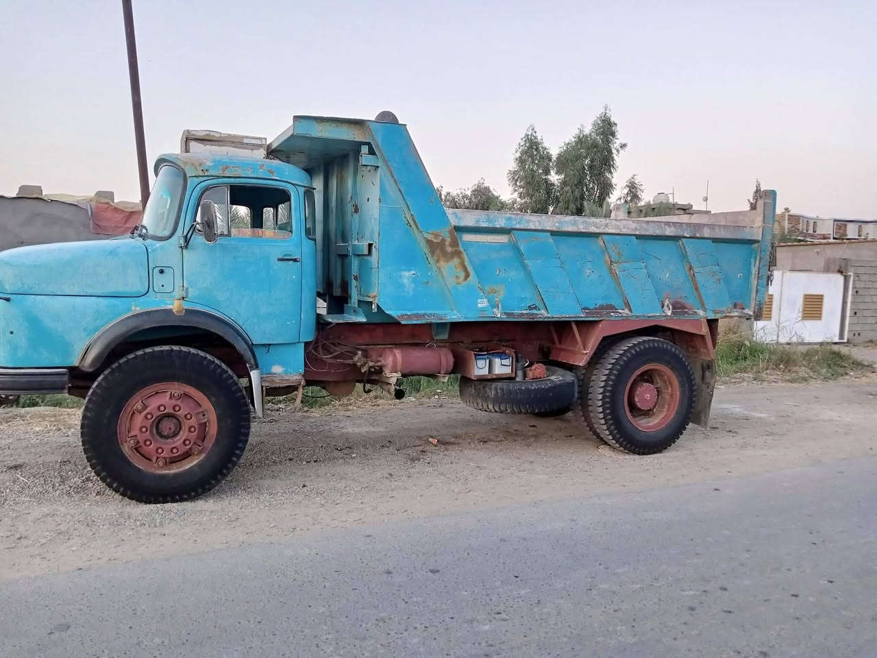 السلام عليكم قجمه للبيع موديل57 اسمي تحويل ثاني يوم رقم ألماني بغداد بدي بلادي محرك ٥٥ كير ٢٥ اكسن ١٨  السعر 28 وبيه مجال بسيط فرندكسن  ٨٠
الاستفسار الرقام
***********
***********
واتساب
