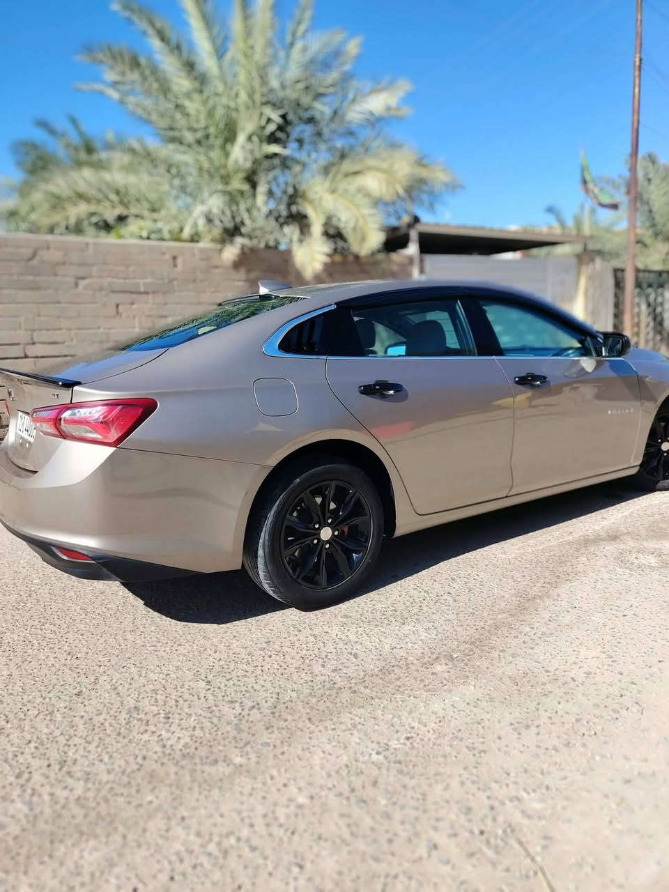 السلام عليكم ماليبو اللبيع
مديل 
2022
 رقم شمالي تحويل ثاني يوم 
سياره جديده  مواصفات معرفه
تشغيل عن بعد 
كشنات جلد تبريد قطعتين
حادث السياره خفيف كلش فقط نص بنيد صبغ والباقي كفاله 
 السعر 135 وبيهه مجال 
*********** هاذ واتساب
*********** هاذ اتصال
