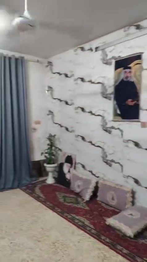 بيت مساحة ١٠٠م .. طابقين .. استقبال مع 2 غرف نوم .. موقعه على الشارع .. الدوانم خلف السكة في بداية شارع ابو دراج مع خط مولد مجاني 

للاستفسار
 ***********/***********
