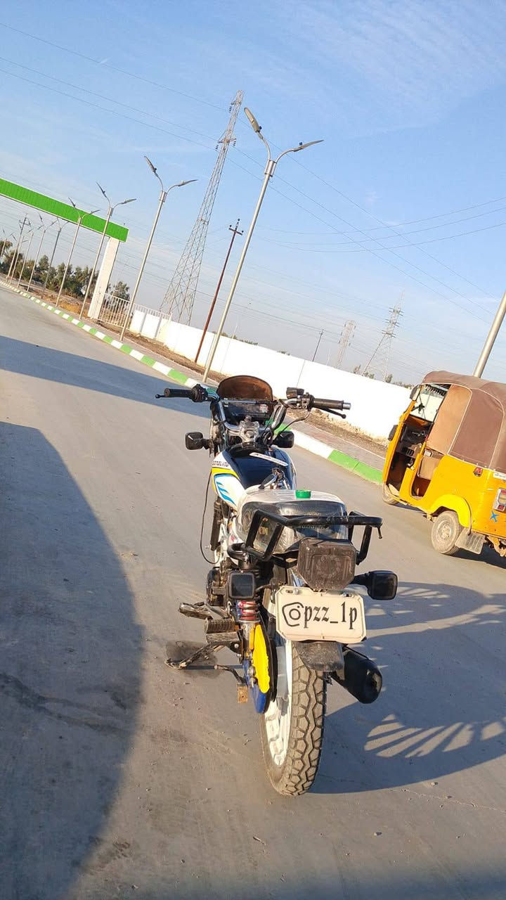 السلام عليكم دراجه سيفان موديل26 للبيع مكان الغالبيه سيف سعد السعر 750 قفل ***********3
