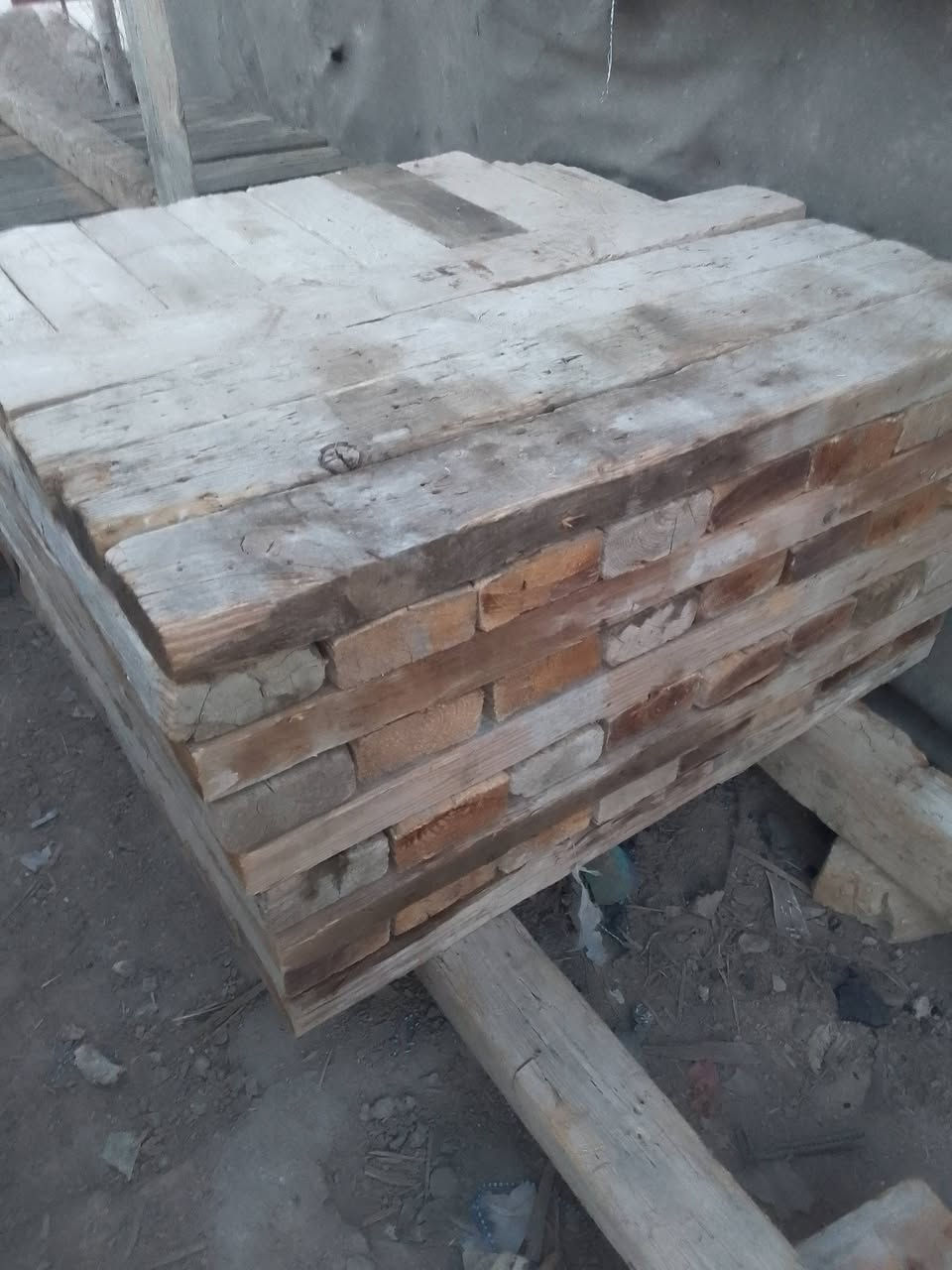 عصايب طول متر 3X3 بقار طول 80 للبيع العنوان بابل رقم الهاتف ***********
