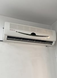 سبلت نوعية جنرال 2 طن تبريده يخبل سعره 250 مكان بغداد للاستفسار 077051...