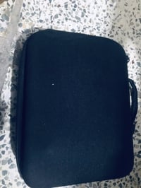 درون احترافيه كامله جنطه وجيستك وكافه الملحقاتها جديده مجرد استعمال لل...