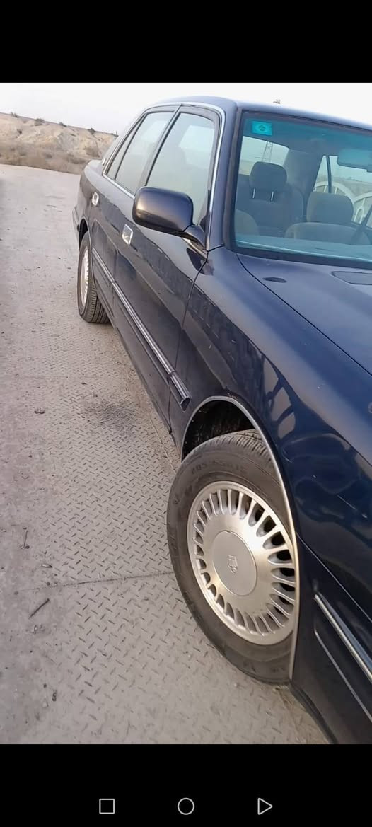 سلام عليكم
راس الثور تكم للبيع موديل 98 محور فول مواصفات 5دكم كشنات كهربائيه تبريد شقال خلفي امامي كفاله عامه كص ونقل وضربه وصبغ وتبديل رقم بصره نگليزي بسمي تحويل ثاني يوم قبل شهر صاعده هزه ملاحظة بيها خياس بلأرباع
العنوان البصره السعر 110 
للأتصال 
***********
