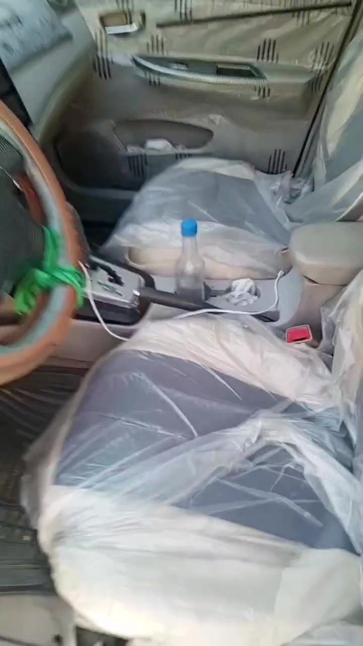 2013
بصمة
 فتحة
كهربائيات كلها شغالة 
مكينه جديدة 
صدر نضيف 
تبريد خير وبركة 
راديتر جديد مي اخضر امريكي 
شاشة 
تحكم ستيرن شغال 
كير و مكينه وتبريد كفالة 
والباقي كدامك
ضربتها شوي من البنيد  و دعاميه هاي كدام العين 
سيارة نظيفة وكلش حلوة
#_٤٠ قفل
مكان سياره بغداد مدينة الصدر


**إذا كنت صاحب هذا الإعلان وتريد حذفه لأي سبب، رجاءا أرسل رسالة إلى الدعم الفني**