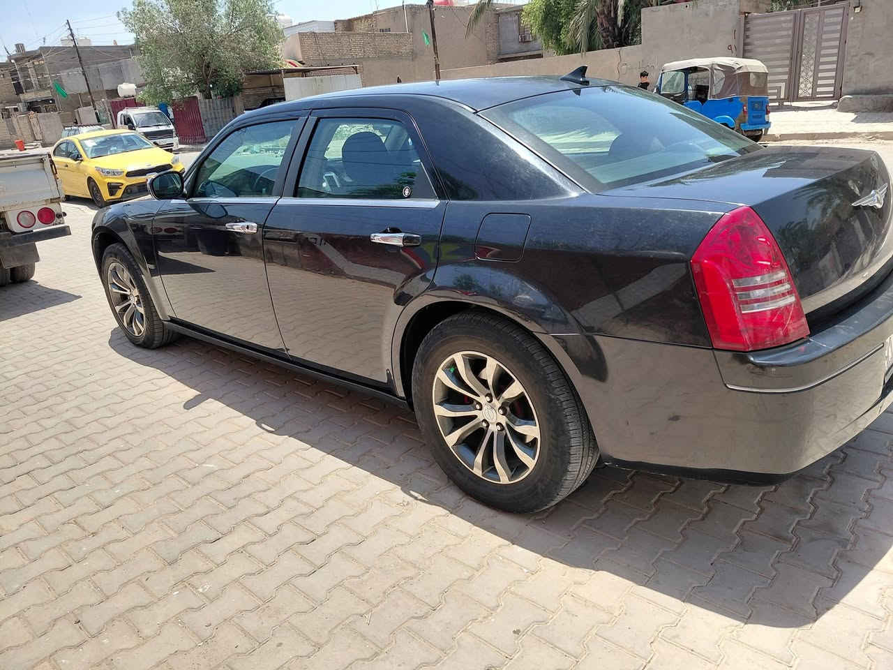 للبيع فقط كرايسلر اوبامه موديل ٧ اصل مكفوله كفاله عامه من كشر مكينه كير صدر اكسل تبريد تتفئه تخم تاير جاهزه مابيهه اي نقص فول سنويه باااسمي رقم سليمانيه انكليزي هزه جديده  تحول ثاني يوم مال بيت مامشتغله خط استخدام شخصي سياره
مكاني بغداد سعر ١٣٠ وبيهه مجال *********** سياره مال جناي
