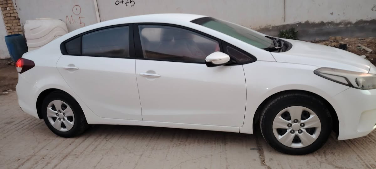 سيراتو موديل ١٨ كفاله عامه من الصبغ وبارد

محرك ١٦٠٠

سياره جاهزه من كلشي اي نقص ما بيه تحويل وكاله بشرط مكان سياره واسط قضاء الصويره سعر ١٣٨

***********
