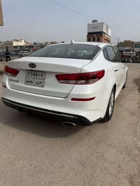 اوبتما 2018 وارد امريكي فقط بنيد صبغ ماشية 50 الف ميل محرك كير مكفولات...