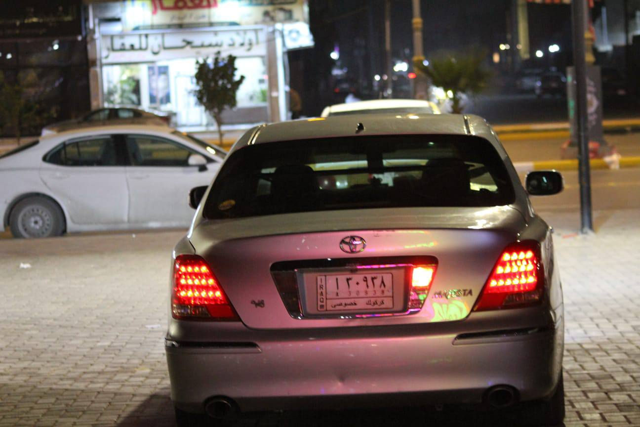 سلام عليكم للبيع مجسته 2003  خمس دكائم رادار حساسات جوبلس خلفي امامي تحكم ستيرن غرفه جلد اسود ورده خلفيه سياره باقيه بس فلوس الرقم مري شفط ترحيب اشاره رابعه  بصمه  بسياره كفاله عامه مدفوع كمركه   او مراوسل*********** .130.وبيها مجال
