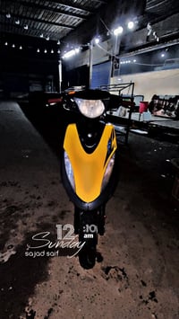 عندي ماكس عدله للبيع الدراجه نضيفه بس كفرات تجاري الدراجه ممفتوحه ابد ...