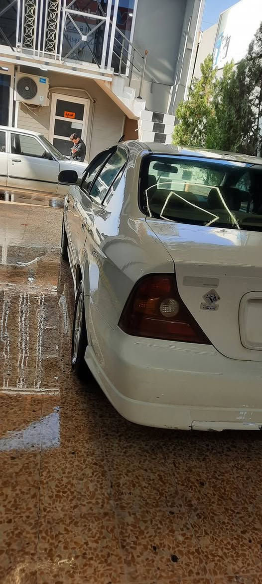 السلام عليكم سيارة ابيكا موديل ٢٠٠٥ صاحب سيارة شرعي موجود بلموصل حي السماح  سيارة كير مكينه خير من الله
سيارة بيها كابورن بنزين سيارة ما بيها ضرب بس صبغ حزام 
السعر ٤٢ بيها مجال *********** /***********
