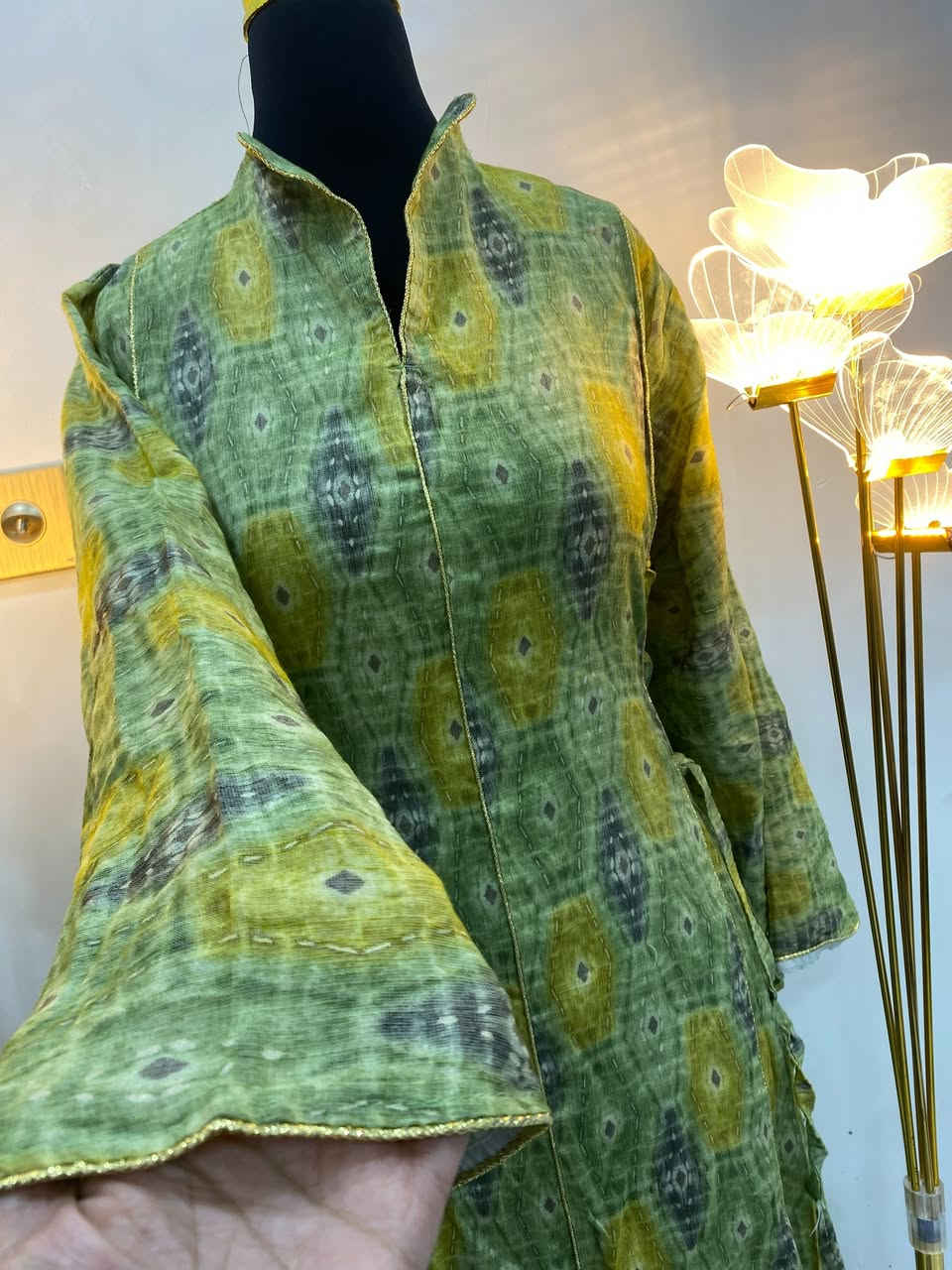 مساء الخير 
بنات عدنا ملابس متنوعه تناسب جميع الاذواق 
ننشر دائما على قناة الوتساب صور الموديل مع القياس و الاسعار

https://whatsapp.com/channel/0029Vb6S85k3rZZgQMmyhb06

+964 771 277 4494


**إذا كنت صاحب هذا الإعلان وتريد حذفه لأي سبب، رجاءا أرسل رسالة إلى الدعم الفني**