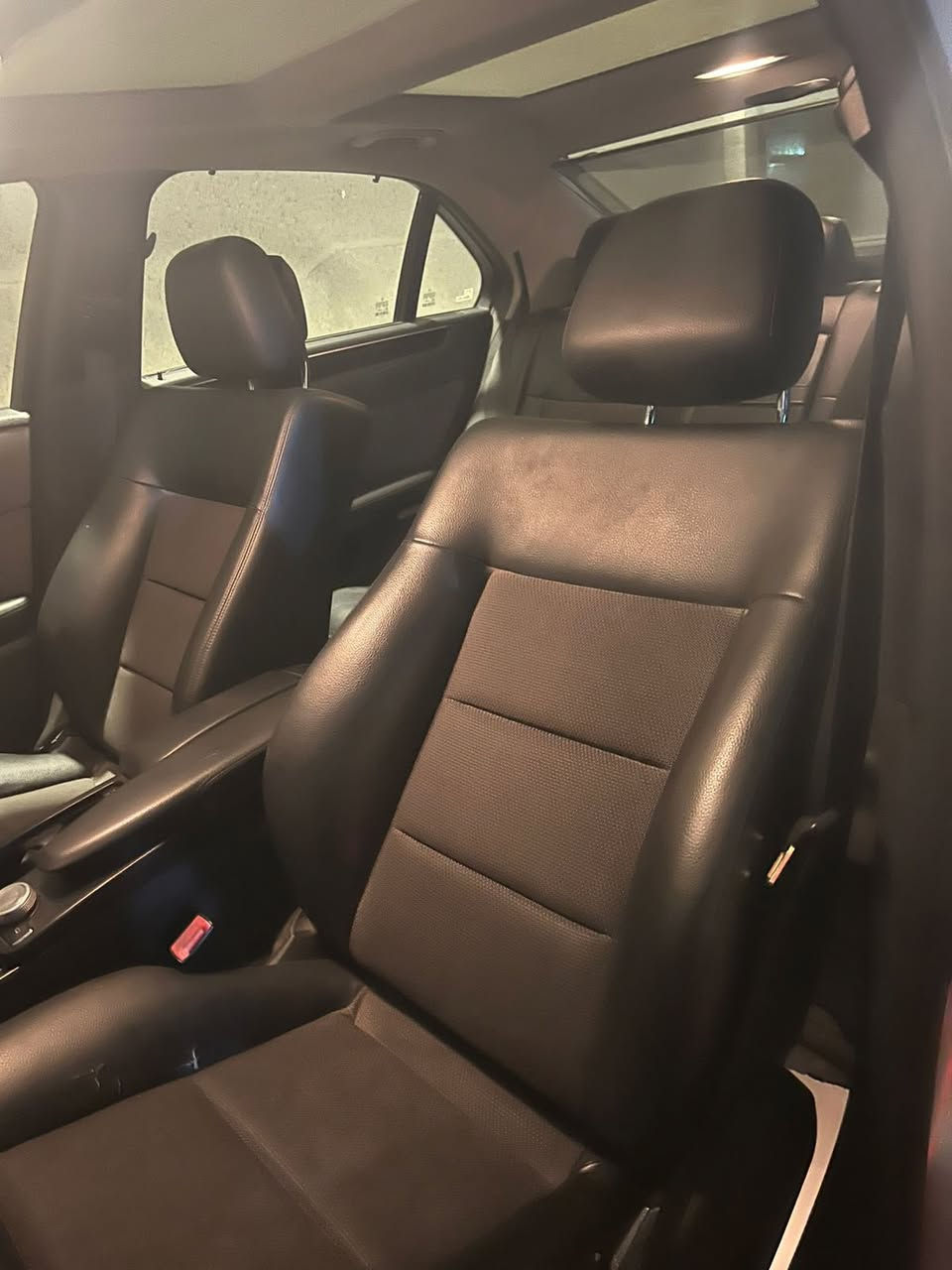 السلام عليكم ميرسيدس E200 موديل 2010 فقط قطعه وحده صبغ جاملغ خلفي الايمن فول مواصفات تو ويل مكاني بغداد حي القاهره السعر 145 وبيها مجال السياره خير من الله للأستفسار ***********
