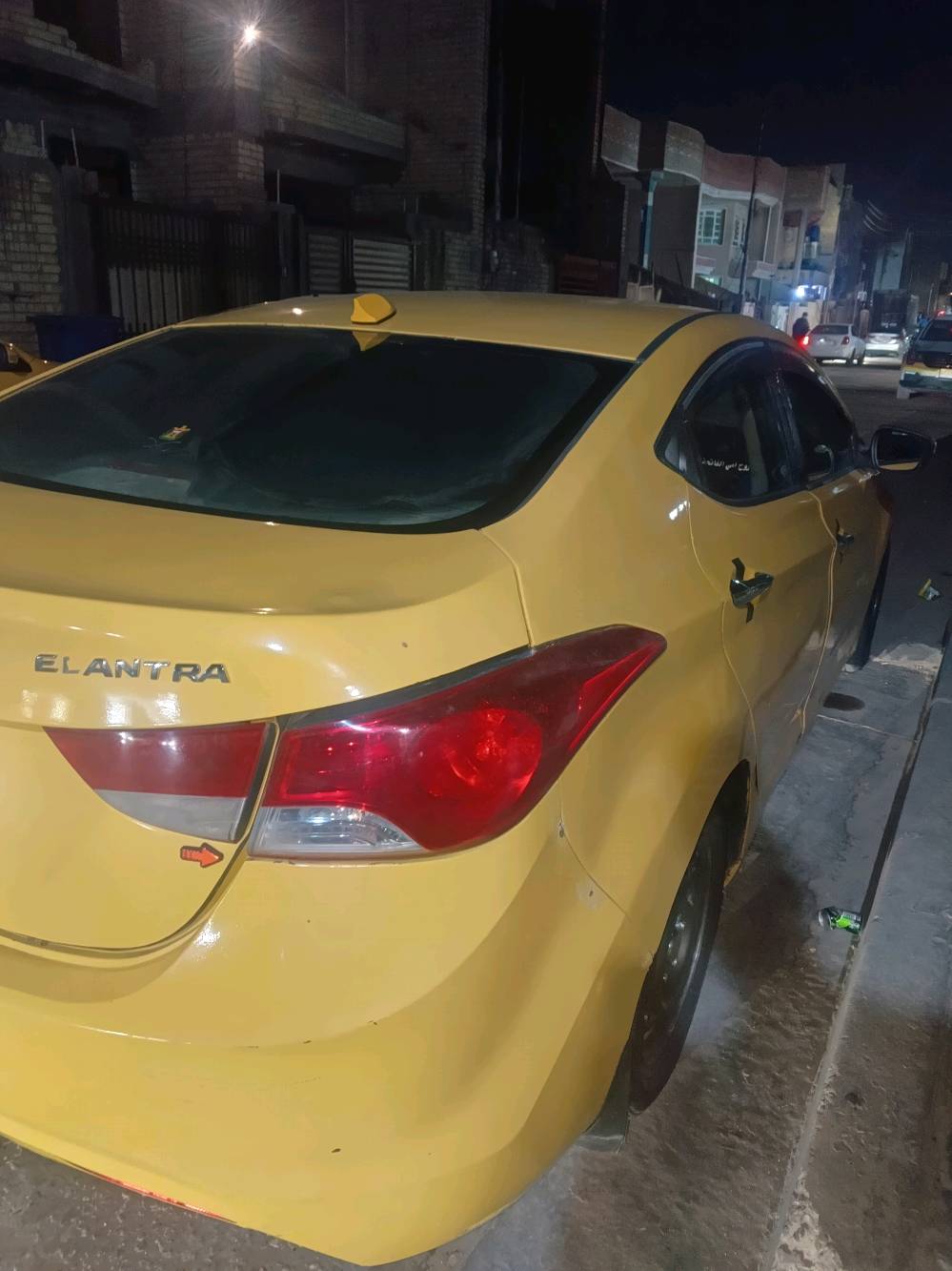 سلام عليكم 
النترى مضلع 12 خليجي محرك 1600دوش تبريد خير من الله يسياره رقم بغداد دولي للبيع او مراوس