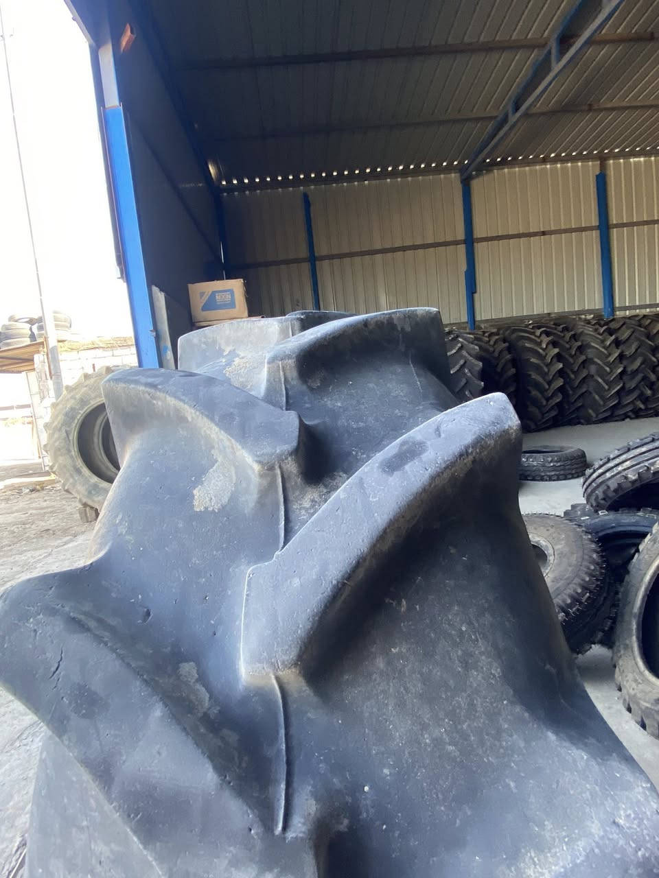 14/9/24
زوج اطارات كوري درجه اولى للبيع نضافته95/100 السعر 510 قابل للتفاوض 
***********
عنوان المجمع(الشوملي -طريق دغاره شوملي -مقابل بوابة مدينة الروان السكنيه النموذجيه-قرب سيطرة ابا ذر )
