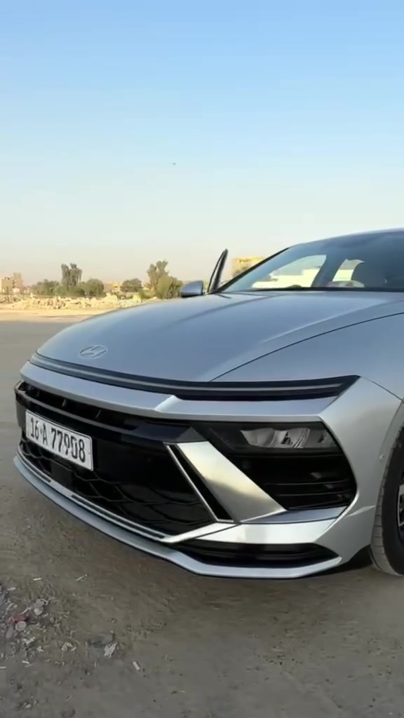 للبيع سوناتا 2024 ماشيه 42الف بصمة تشغيل محرك 2500 شاشه ديجيتال تشغيل عن بعد بصمة أبواب شاحن وايرلس رادارات خلفي وامامي ويمنه ويسره نقطه عمياء كشن كهربائي تحديد مسار مثبت سرعه داخل ابيض السياره بدون ايرباك حادث خفيف حافة البنيد ترجع بارد والباقي كفاله السياره  شهداء التواصل ***********
