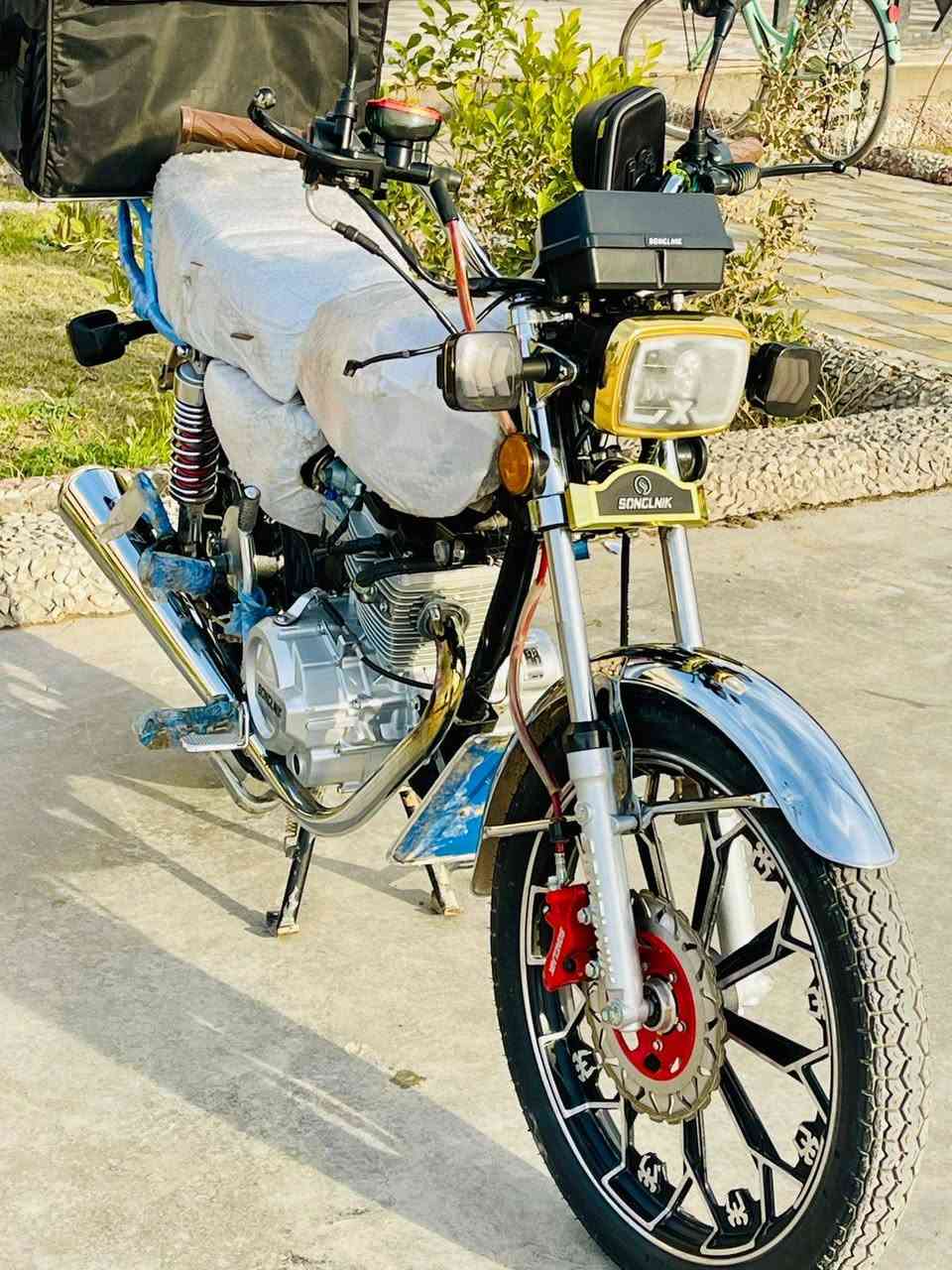 دراجه البيع سونك كفاله عامه محرك وكير وراق كامله صولي السعر 950


**إذا كنت صاحب هذا الإعلان وتريد حذفه لأي سبب، رجاءا أرسل رسالة إلى الدعم الفني**