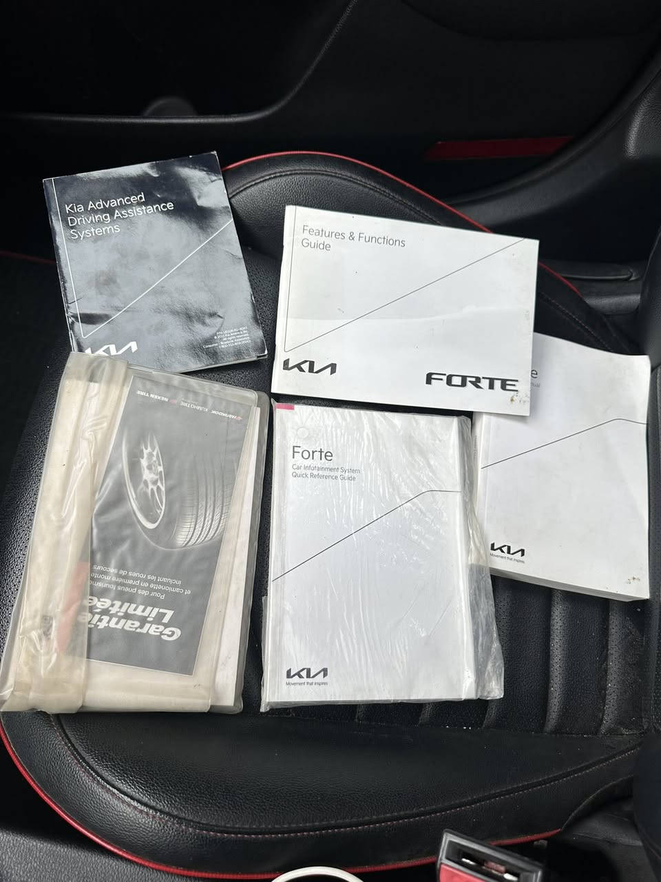 فورتي 2023 سياره جديده

صور الحادث موجوده بل المنشور
ماشيه 59 الف كيلو مو ميل 
السياره مكينه 1600 تيربو 
السياره فول مواصفات
مكاني بغداد 
الاستفسارت ***********
السعر 165 بيها مجال شي بصيط
