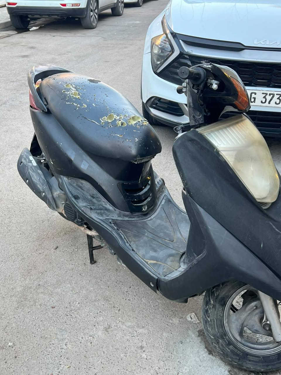 بريز سوده 140
نكره سلف وهندر 
سعر 500
المكان بغداد الحريه 
***********
