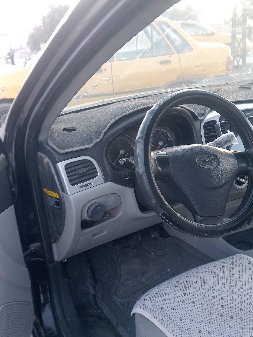 اكسنت 2008 وارد امريكي حادثها جاملغ ايسر سطحي والجاملغ موجود تخم تاير جديد تدفئة تبريد كاملة السيارة مكفولة 
مكانها بغداد الرستمية 