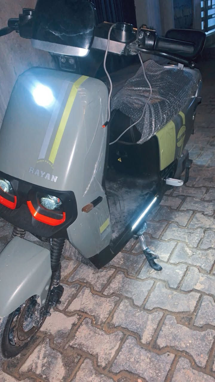 دراجه شحن شركه الريان جديده بنعنى الكلمه
بعدها زيرو ماشيه 77 كيلو فقط
للبيع للتواصل خاص او واتساب
***********
مكان بغداد الكراده او زيونه
