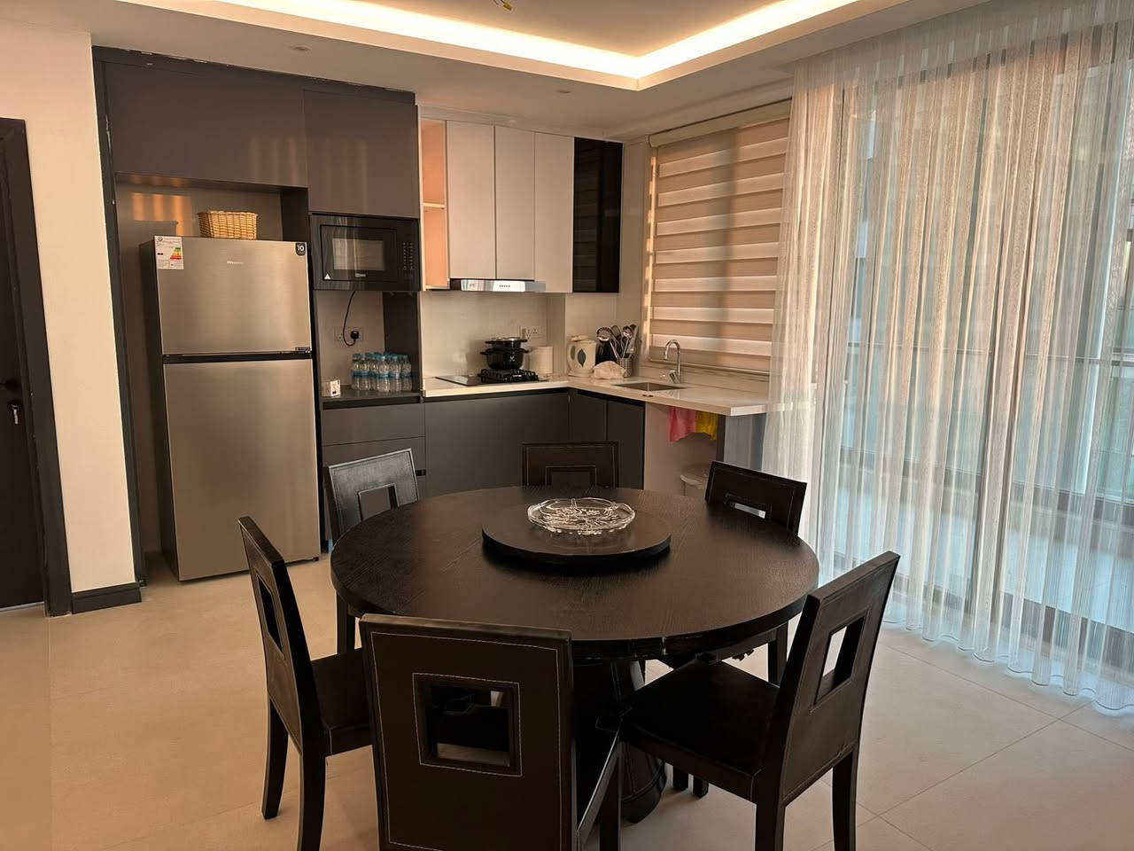 شقه مؤثثه للايجار بسعر مناسب جداً
في مجمع الود السكني 
تحتوي ٤ غرف نوم
ومجهزه ب سمارت هوم 
واطلاله البوليفارد
للاستفسار ***********
