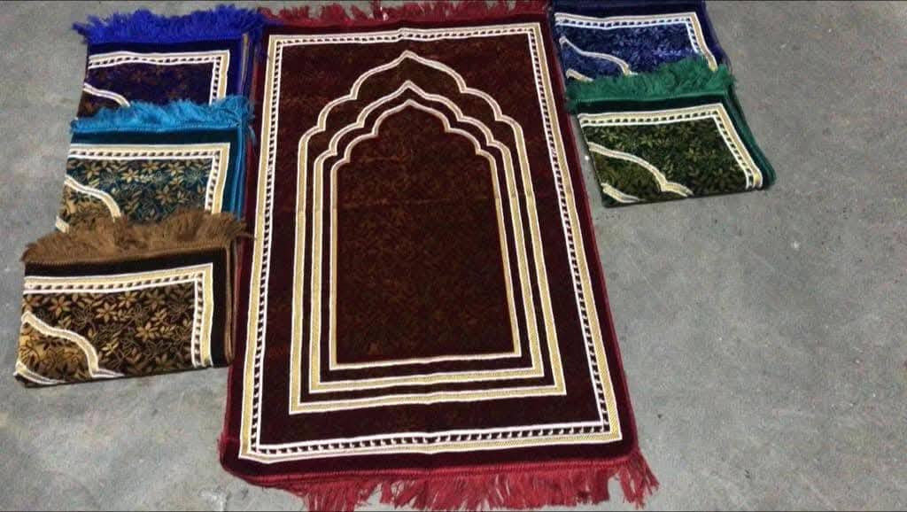 وجه مخده قديفه جاهزه للتصدير 
وسجاد صلاه جاهزه للتصدير 
بأسعار جيده جدا


**إذا كنت صاحب هذا الإعلان وتريد حذفه لأي سبب، رجاءا أرسل رسالة إلى الدعم الفني**