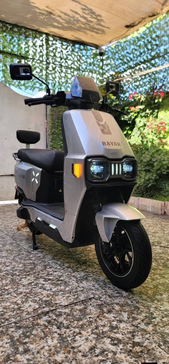 السلام عليكم..دراجه _الريان _تالج_TAILG..الشكل الحديث...دخول جديد 2026...دراجه كسر كارتون وضع وكاله ...لدات امامي ..خلفيه..جانبيه..مخرج USP...تشغيل _بصمع_..
عدد البطاريات _6_ الحجم الكبير وكالة TAILG...الملف _2000W_..عدد التحويلات..1..2..3..نظام_ARS...شاحنه اصليه تدعم الشحن السريع والأيقاف الذاتي عند امتلاء البطاريات..
السعر (900) قفل ...مكاني بغداد حي اور 600...
الشراي يتصل ...***********..واتساب موجود
