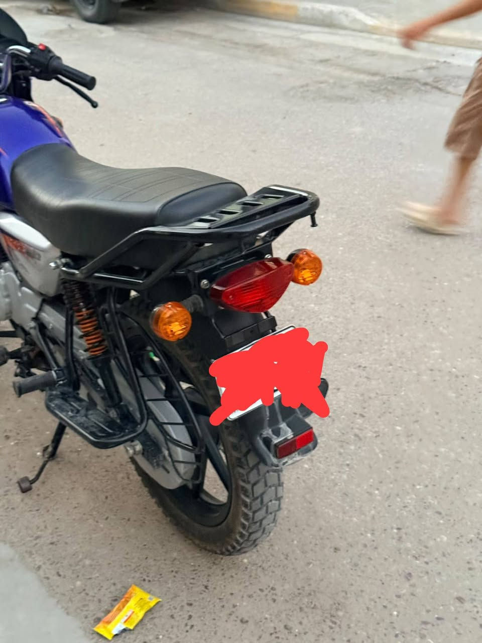 درجة بوكسر
مديل 2025رقم اربيل الدرجة اربع تشهر نازله رمبه مامشتغله دلفري ابد السعر 2800 وبيه مجال
مكاني بغداد العبيدي الرقم ***********
