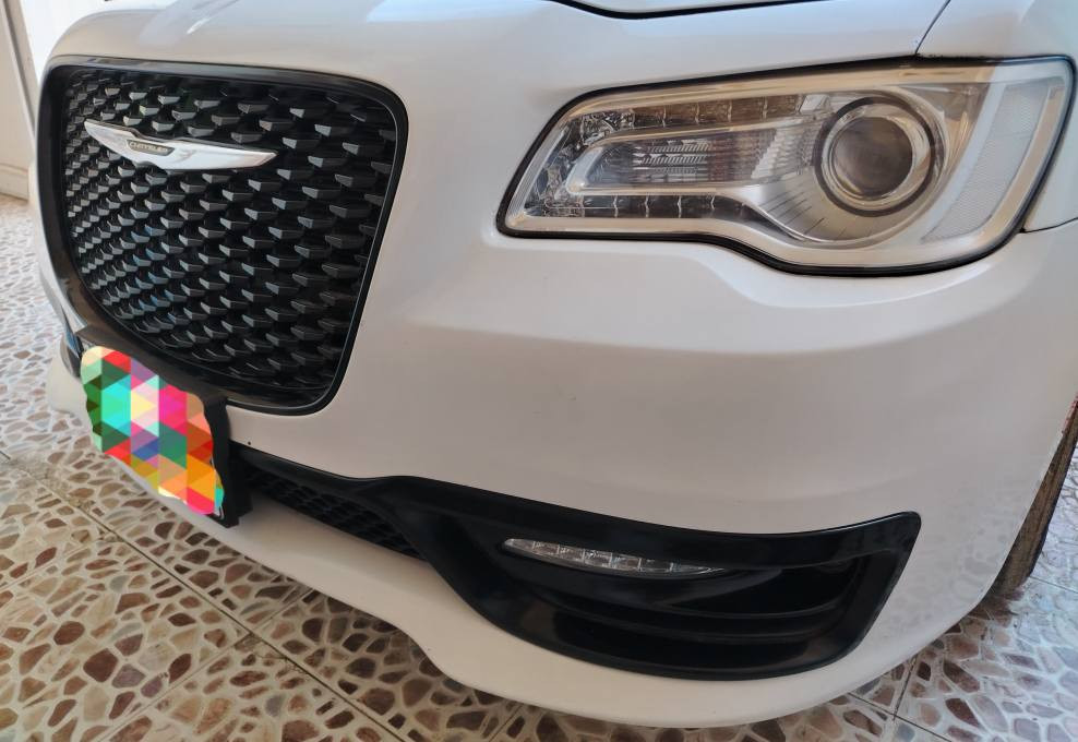 اوباما 16 C مسجلة 20 وارد كندي ومواصفات C معروفه فول بيها هواي مواصفات.. السيارة هزة وسنوية بأسمي 
حادثها امامي بنيد  سونار موجود وتشوف بعينك.. سيارة جدا نظيفة مكينة كير ظمان ونصبتها كلش حلوة استخدام شخصي ما مشتغلة خط  .. 
رقم بصرة دولي البصرة, العراق


**إذا كنت صاحب هذا الإعلان وتريد حذفه لأي سبب، رجاءا أرسل رسالة إلى الدعم الفني**