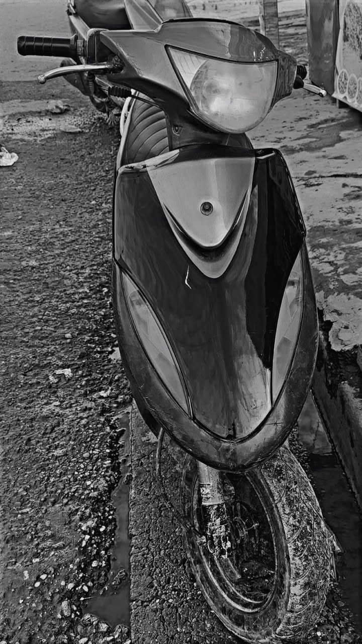 سلام عليكم دراجه ماكس عدله للبيع نضيفه دراجه بلادي دراجه حلوه نضيفه عارضهه 500 وبيهه مجال دراجه كلشي مناقصهه بس دبلات امامي فقط مكاني بغداد الشعب بشارع عدن خاص ما متواجد هاذ رقمي بي واتساب ***********
