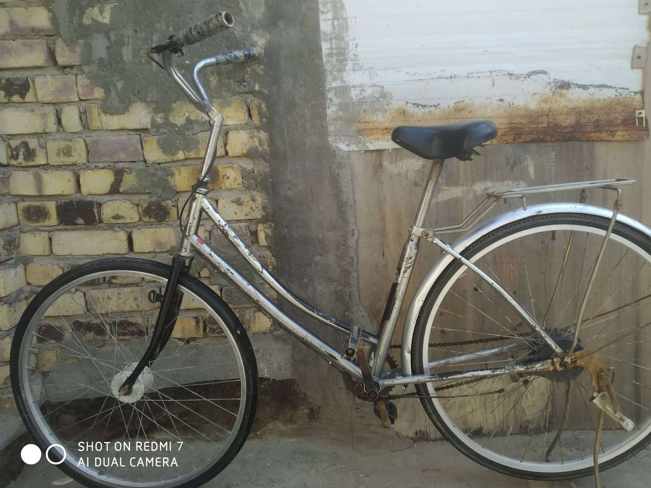 سلام عليكم باسكل ياباني للبيع عل فحص  السعر  40 الف العنوان حله الطهمازيه قرب مخبز المصطفى هذا رقمي موجود واتساب  ***********
