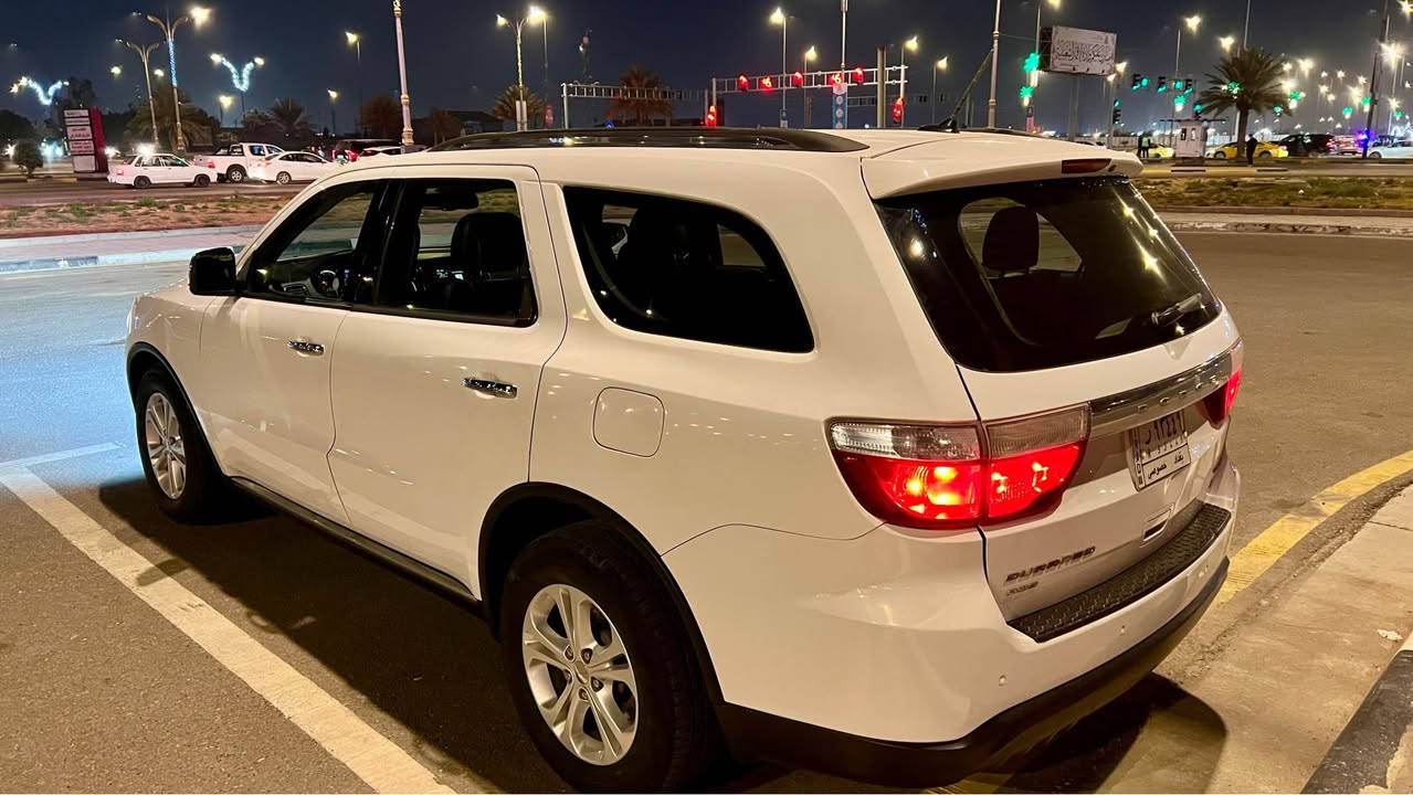 دورنكو موديل 2013 رقم بغداد سنويه لغاية 2027 ضرر امريكا حافه البنيد الايمن وبلعراق صبغ الجاملغ الخلفي جهه السايق مع باب السايق تبديل نفس اللون المحرك والكير مكفول كهربائيات كلها شغاله تبريد وتدفئة شغال  حداديه نضيفه السعر 168 وبيها مجال قليل 
مكان السياره كربلاء 
الرقم *********** كربلاء, العراق
