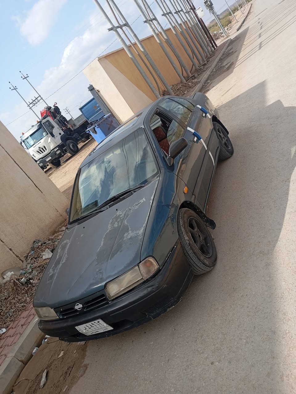 السلام عليكم من رخصه الادمن للبيع نيسان بريمره موديل ٩٣ محرك ١٦٠٠ كبريتر بلادي قطاره بالبنزين كير عاد محرك كير صدر تخم تاير باتر جديد  بدون خياس سنويه إلى نهاية ٢٨ تحويل مباشر سياره جاهزه من كلشي سعر ٣٥ وبيها مجال المكان القائم موجود فيس وتساب اتصل وتدلل ***********
