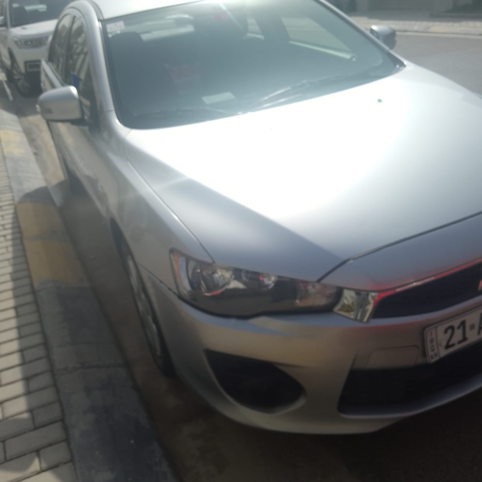 السلام عليكم لانسر قرش موديل 2017 خليجيه السياره مكفوله من كلشي حتى البارد ماشيه ١٠٧ كيلو رقم سليمانيه السياره مناقصها اي شي  وعليها ادامه كامله بكلشي 
سعر السيارة
120 وبيها مجال
مكانها مجمع بوابه الكاظمية
***********
