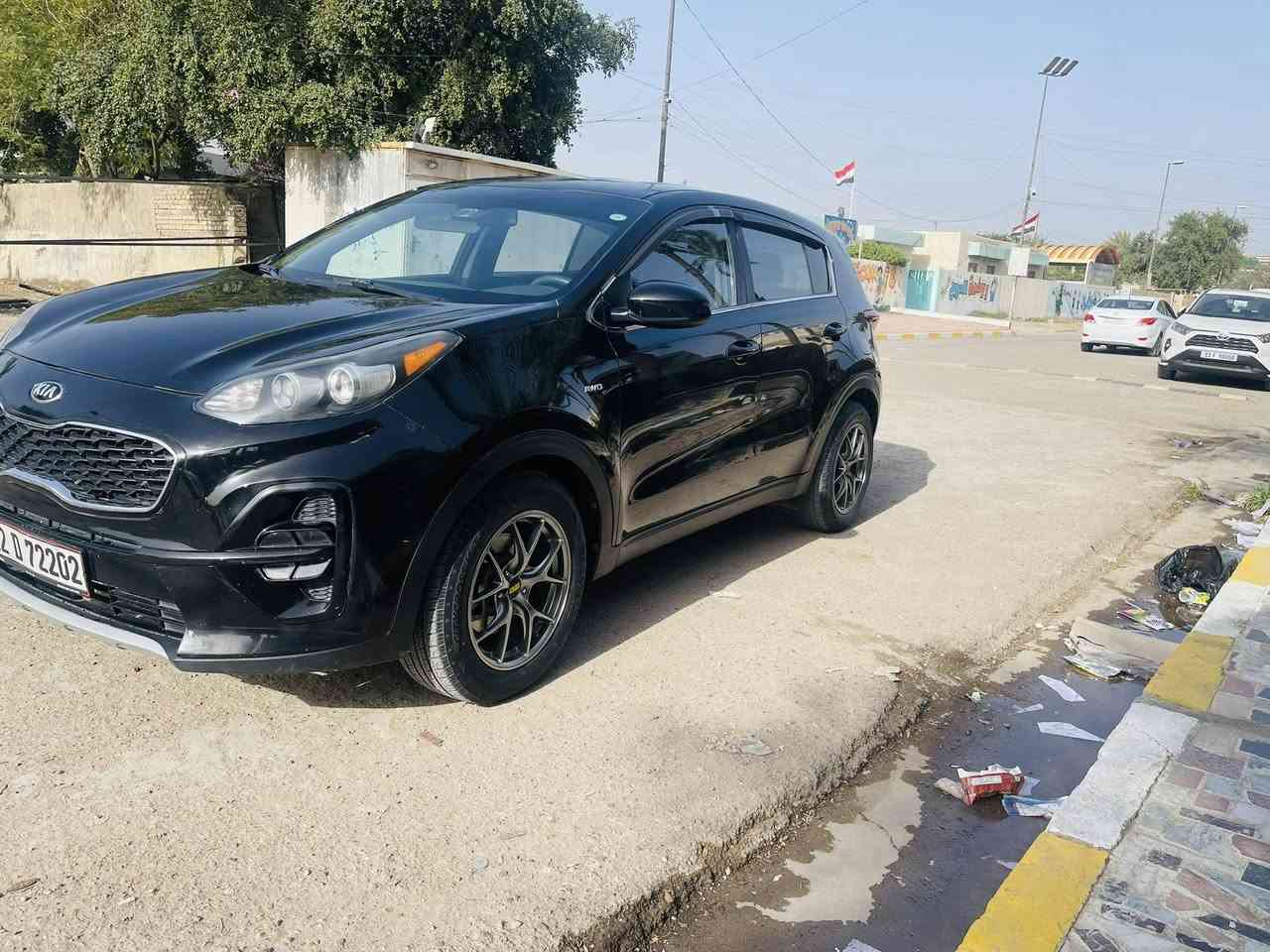 سلام عليكم للبيع كيا سبورتج يالله
موديل 2020 لوون اسود 

ضرر جاملغ وحافه البنيد 

رقم اربيل باسمي نص فول 

شاشه 

حساس 

فور ويل 

مود  درايف 

تحكم جهتين 

كير محرك مكفول 

العنوان بغداد البلديات 

السعر( 148) وبي مجال ‭***********
