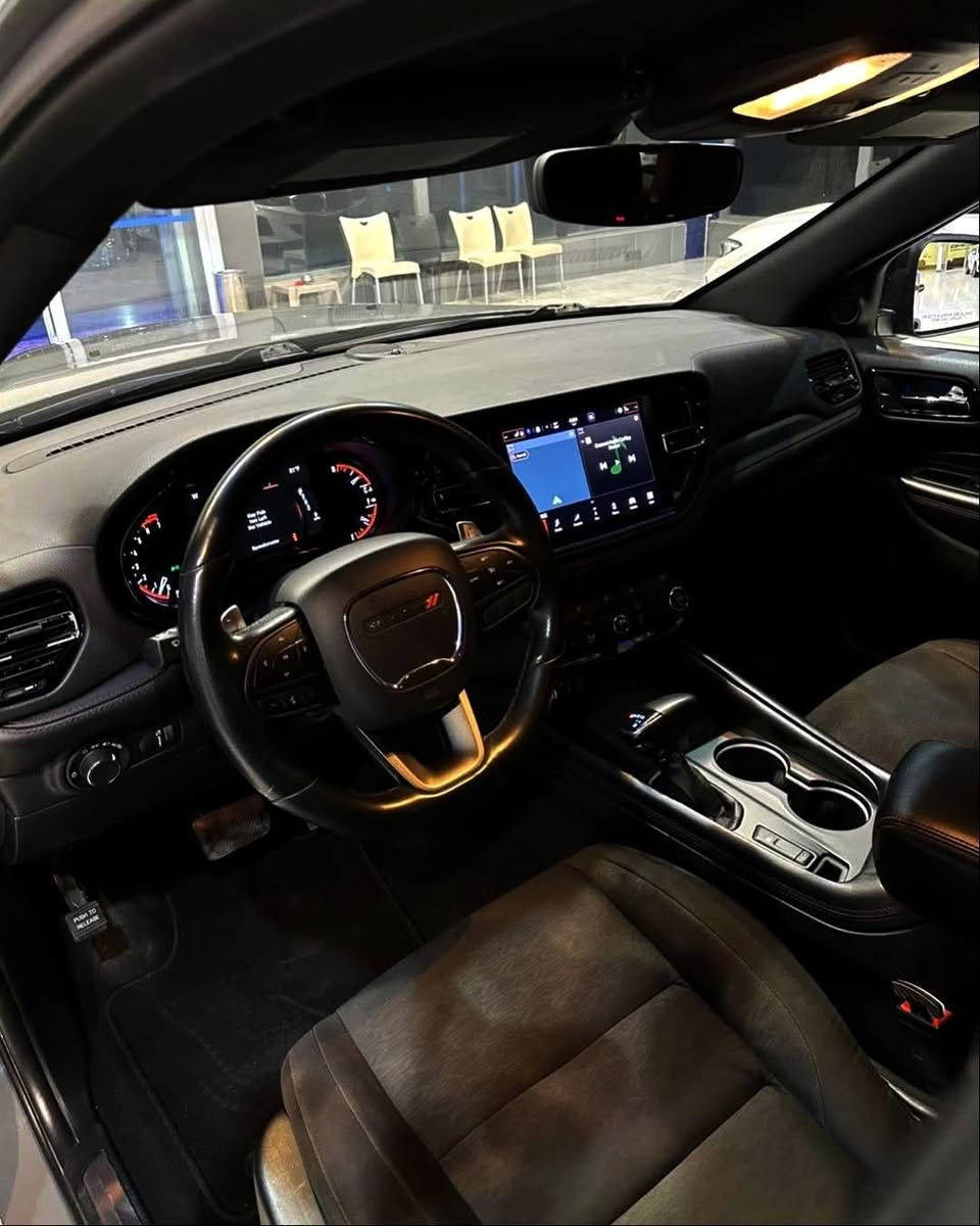 دورنكو  🔥  DODGE DURANGO RT 5700 2023🔥

 السعر  29.500$ وبي مجال بسيط
__________________________
🚗النوع:  DODGE DURANGO RT 5700
💯  السيارة مكفولة من ايرباك والشاصي والدواخل
وارد أمريكي  جاملغ امامي صبغ فقط
رقم الشاصي
1C4SDJCT5PC636849
🔥🎗الموديل:2023
💯المسافة المقطوعة:  61.000 mile
⚔️ المحرك  8 cylinder
☎️للاستفسار اكثر :
اتصال      ***********
اتصال      ***********
