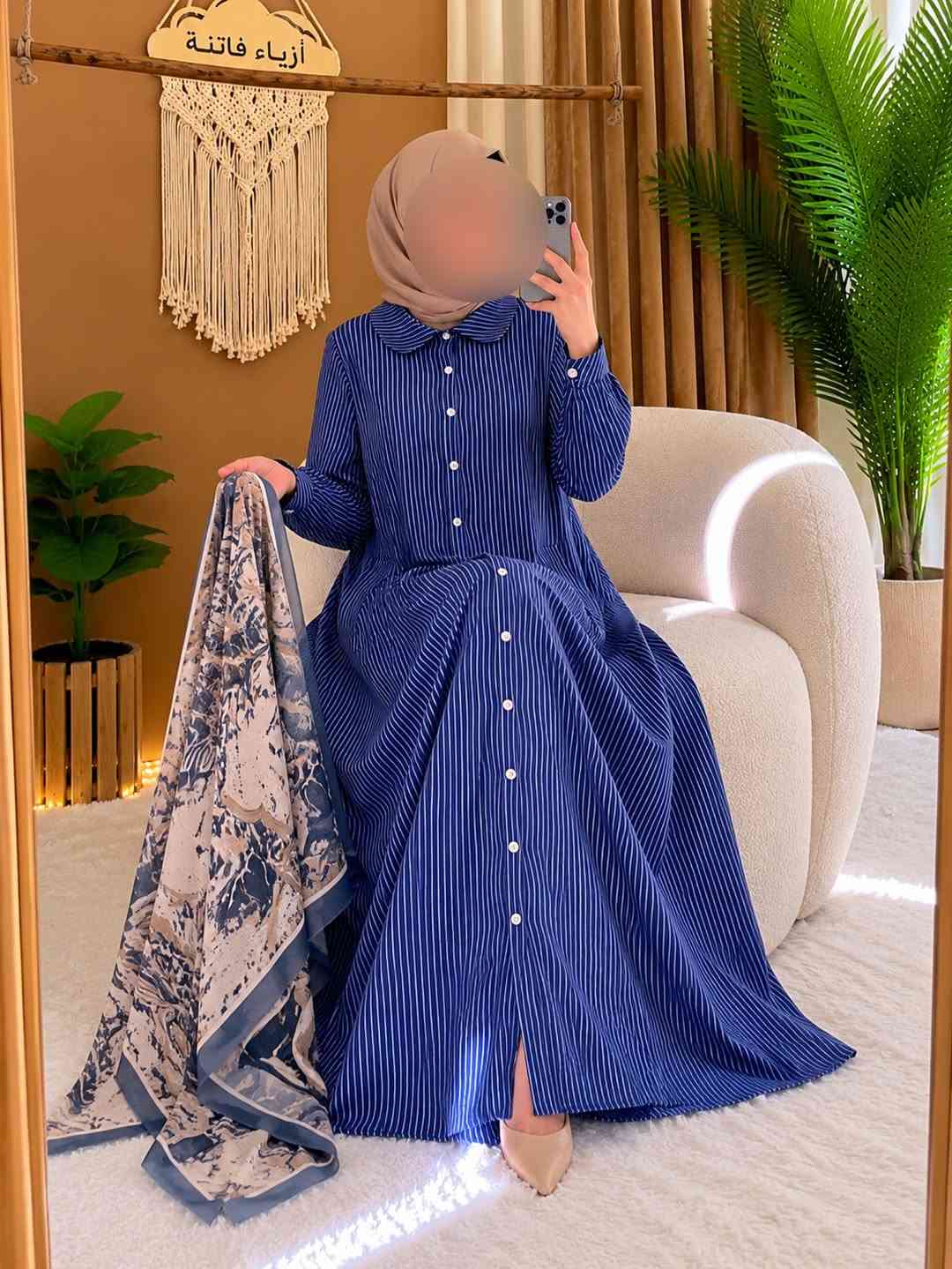 ازياء فاتنة
فستان جينز مقلم  مع الشال هدية 🎁 
موديلات فاتنة… ماتتفوت 
حصراً من ماركة فاتنة 
• مع الشال هدية 🎁 
• طول الفستان 160 سم 
• تفصيله مريحة فصال فخم 
• تنطي مظهز انحف باللبس
• ⁠ ✨
قطعة تبقى وياج سنين وما تبطل موديلها 👌

متوفر حالياً بكمية محدودة
راسلينا خاص واحجزي بسرعة قبل النفاذ 💌

#ازياء_فاتنة⁩⁩
قالب راهي 
___________________________ 
🖊️ االــخـــــــاامــة :- 
جينز صيفي مخطط مقلم :- مـטּ الجينز الممتاز المستورد قماش انسيابي وليس جاف ملمس ناعم جداً وصيفي مايحتاج كوي بس شي بسيط 
❥❥ ─── ❥❥❥❥ ─── ❥❥
 
القياسات القياسات 1/2/3/4 

🌱القياس العادي):- 
تلبس وزن من 70 الى 90 كــــيـلـو ⚖️ 
يعني يلبس قياس . 42. 44. 46. 48

🌱القياس الخاص):- 
تلبس وزن من 90 الى 120 كــــيـلـو ⚖️ 
يعني يلبس قياس . 50. 52. 54. 58 
_______________________ 
ســــعـــر  الفستان بـــ 65 الفــــﮯ 
مع الشال هدية 🎁 
_______________________ 
للحجز والاستفسار المراسلة ؏ــلى الواتساب :- ***********
***********
