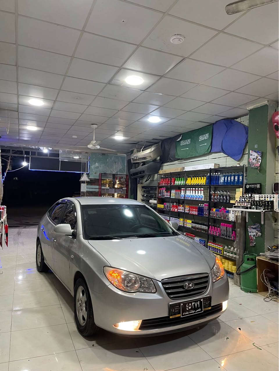 ***********
هۆندا ئاڤانتی 2008بڕاوە 155 هەزاری هەقیقی رۆشتووە
سەیارەکە فول فولە  تەنها سڵاید نیە 
تەبرید لەمسە سوکان ڤۆلیۆمە ئاوێنە شەفتە کەشن هیتەرە
سەیارەکە بێ نەقوستانیە  کامل مەسرەف کراوە چرکەی تیا نیە
دەحم و لێدراوی بەشەرت 
خایسی بەشەرت  
گێڕ و مەکینە وکارەبای بەشەرت
سەقفی بەشەرت هێچ نەقوسانی نیە 
بەشەرت نەک فیتەرێک بەشەرتی ۱٠فیتەر ئەیفرۆشین 
شوێن ڕانیە
تکایە کە مشتەری نیت سەری خۆت و ئێمەش مەهێشێنە
لەگەل رێزم . *********** رانية, السليمانية
