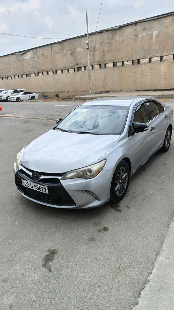 سلام عليكم 
كامري ٢٠١٧ مواصفات الكامري معروفه كروز سرعه تحكمات ستيرن 
رقم أربيل هزه جديده 
طخم تاير جديد ويلكب 
السياره جاهزه من كل النواحي 
بيها أربع قطع صبغ داخل شويه بلغد فقط و السياره شرط التحويل والغرامات 
سعر ١٣٥ وبيها مجال 
عنواني موصل حي الميثاق 
*********** # ***********
