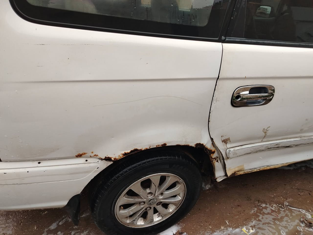 سلام عليكم سياره ترانجيت موديل ٢٠٠٤ مزاد محرك سته ٢٧٠٠ محرك كير اوتوماتيك تجي وشوفه وان شاء الله خير سعر ٣٠ ورقه حاليا راح استلم المعامله مسح وشطب من مرور الحسنيه العنوان تاجي حي الحسن العسكري ***********
