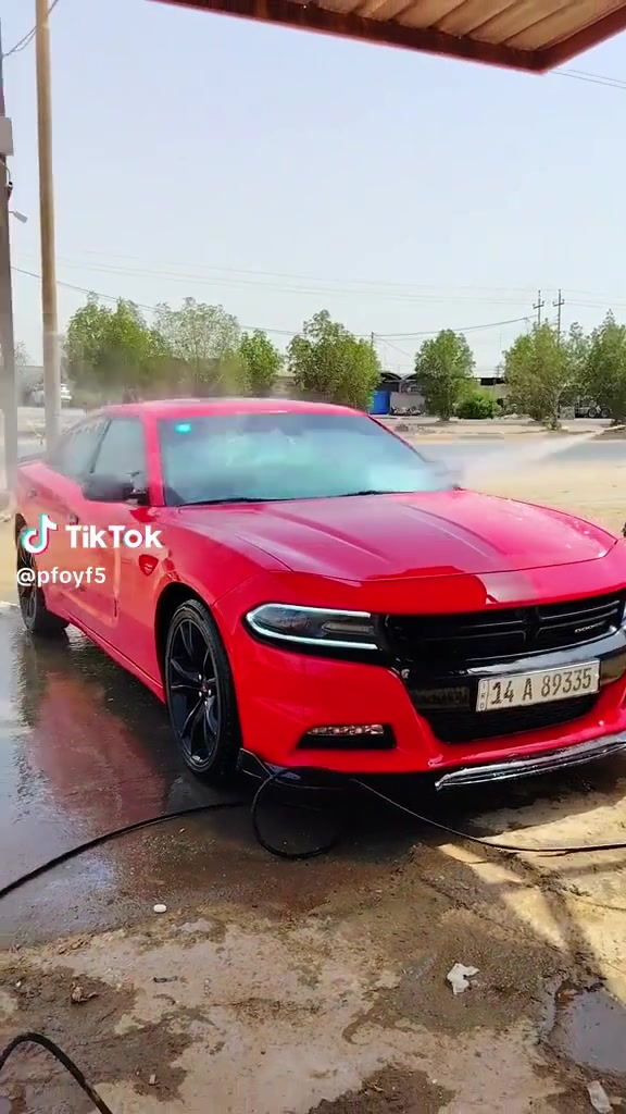اخوان السلام عليكم تشارجر 2018 معلايه 22 باسمي تحويل مباشر السياره كفاله عامه بس دعاميه رقم بصره سياره فتحه فول مواصفات لون طماطيه احمر عنواني بصره السعر 160 وبيها مجال***********
