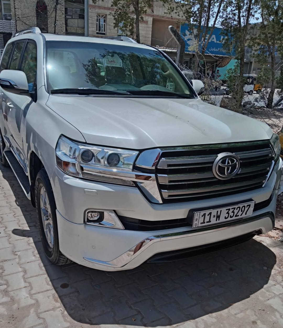 السلام عليكم
لاندكروز 2017 اصل ( ساز  ) رقم بغداد مشروع وطني ابسمي 

سياره ماشية 90 الف  حقيقه 

السياره مكفوله من الضربه والصبغ والتبديل والفتح وشرط  ابدون لاصبغ ولا تبديل شرط السونار
فقط بارد شي بصيط جدا تقريبا اربع اصابع بالجاملغ الامامي شبر بل بنيد بارد  ومينشافن الا بالسونار 

مواصفاتهه . ساز معروفه تچي فووول واحد على واحد

ماكو داعي لذكر المواصفات جنايتهه يعرفون هل شي

سعرهه...   515   يعني 51 الف ونص وبيهه مجال بصيط 

مكانهه ديالى 

***********
