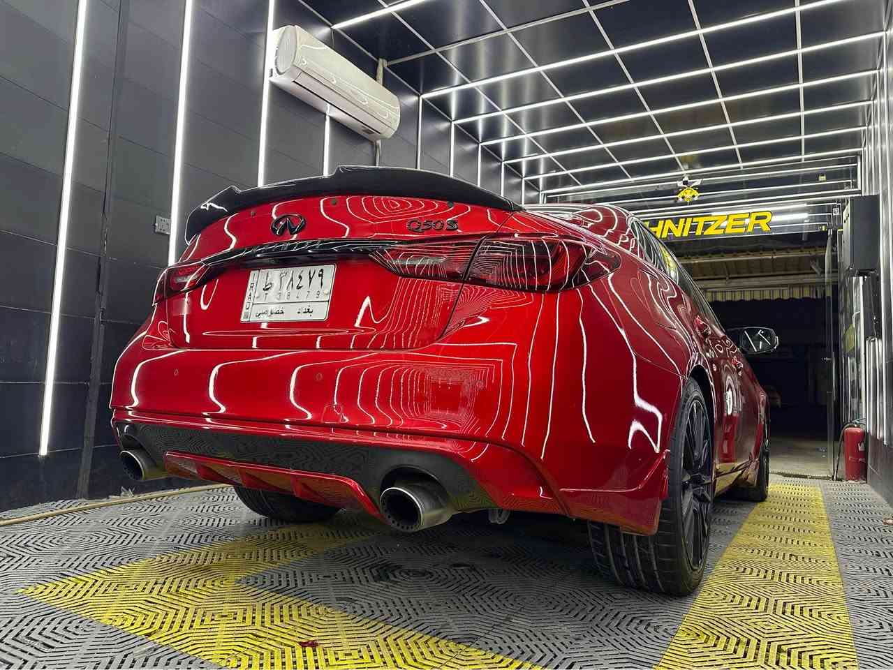 Q50 s Red Sport RWD
العروسة  2018 جبتلها ضرة V8 ف للبيع فقط يعني بدون مراوس.. 
اخذتها نظيفة وصرفت عليها  ب نية انو تظل السيارة عندي ومابيع ابد .. و رح اذكر بالتفاصيل جوا كل قطعة  منين جايبها و سعرها شكد ورح احط صور .. وكل هذني ما راح احملهن على سعر السيارة لليستاهلها ب197 ورقة 

- خشوم امامية للشوتة لون احمر BIG MOUTH Ram Air Intake Snorkel 
300$ استيراد خاص من امريكا

-  راديتر تيربو BMS 
680 الف استيراد خاص من امريكا

-  راديتر تبريد SRC + كومبرسر SRC
150الف + 375الف من شركة الرافدين (عليهم ضمان لحد ٢٢/٥/٣٠٣٦)

- راديتر مكينة وكالة مو تجاري. 
630الف من شركة الرافدين /هذا بدلته هيج بدون سبب لان اني واحد فايخ

-  مراوح ريد سبورت وكالة 
200$ بدلته لان بالقاعدة البلاستك جانو مكان براغي ٢ مكسرات

- شوتة AMS 
450$ استيراد خاص من امريكا

- عطاس تيربو  HKS وكالة Z1
630$ استيراد خاص من امريكا

- صوندات حمراء Z1 + قبغات دبات المي Z1 
70$ + 120$ استيراد من امريكا

- بلكات ريسنگ NGK97506
177$ من Racebox.com استيراد امريكا.. (هذني علساس ابرمج وبطلت ف شلتهن ورح انطيك اياهن بعلبة وحد لان حاليا شادين عليها البلادي NGK DILKAR8K8G)

-  باتري Hankook 
215الف من Tire Mall وباقيله ع الضمان سنة

- اويل كاج كان 
250الف من شنايزر 

- داون بايب + اكس بايب + وسطيات + كزوز تصميم GTR كله من الطول للطول Stainless Steel صوته طررب طرب طرب 2.5’ انج
1200$ تفصال كامل

- ستيرن RPM كاربون فايبر نحلة + ايرباك وكالة
700$ الستيرن من jalisco’s استيراد امريكا + 200$ الايرباك من دجلة

السيارة كلها مطعمة كاربون فايبر ابو النحلة من نفس الشركة المذكورة.. 
علامة الانفنتي الامامية
قبغات المرايات الجانبية
قطع على الابواب من الداخل و الدشبول كاربون حقيقي لزك بدون لا تبديل ولا فتح ..كلش كلش نظيف 
والجناح على الصندوگ هم كاربون فايبر نحلة 

جلد الكشنات والدشبول والبيبان من الداخل بحالة الوكالة يعني زلغ واحد مابيها. 

ممشى السيارة حاليا 62 الف
سيرفس دهن الكير سويتلها من جانت ماشية 50 الف
اشتريت الدهن من وكالة نيسان (الدبة الحديد)
سيرفس دهن المكينة Addinol من شنايزر من جانت ماشية 61 الف

مواصفات السيارة S يعني ريد سبورت يعني المكينة ٦سلندر دبل توربو دفع خلفي ف ما رح اذكر مواصفاتها من رادارات وكاميرا 360 وحساسات… الخ طب ع اليوتيوب وشوف جماعة عرب GT شيكولون عنها … بيها تراي يجنننن من صدرها الى نظافة الكير والمكينة يعني كلش سريعة السيارة و على برمجة الوكالة بصراحة جان ودي ابرمج ويا RaceBox وماصارت قسمة. 

من يوم صارت ب ايدي لليوم السيارة لا طبت ساحة ولا شافت دريفت 

الشغلات اللي رح انطيها وياها:
-  حجرات البيئة البلادية + الوسطيات البلادية + البطيخة الاكزوز البلادي كامل
- الشوتة البلادية مالتها ويا فلاتر جدد من وكالة نيسان
- المراوح البلادية اللي بدلتهن
- الستيرن البلادي + الايرباك القديم
- بلكات الريسنك الذكرتها كلش تفيدك اذا رح تبرمج برمجة قوية بالصيف 
- ويل كاج كان سبير هم من شنايزر هدية الك
- صوندات المكينة السود البلادية وقبغات الدبات البلادية. 

مابيها قطرة صبغ
ضربتها واضحة بالصور .. استيراد شركة NVN بالمنصور
مكان تواجد السيارة / اليرموك ٤ شوارع
***********
‎ واتساب / عادي كله شغال 
اكرر السعر 197 بدون مراوس
والف عافية ع الياخذها بغداد, العراق
