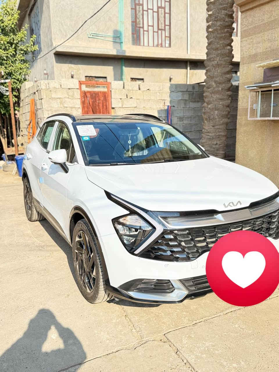 سلام عليكم من رخصت مديل الكروب
كيه سبورتج أم ضمان 
مديل 2025
موصفات 
كشن كهربائي 
كشن تدفئه ستيرن تدفئه 
جنطه كهرباء 
سقف بنرامه 
حجم ويل 19
تشغيل عن بعد 
تحكم ستيرن 
تثبيت سرعه
فول واحد علا واحد 
حساس خلفي 
حساس امامي 
كأمره خلفيه 
دخول ذكي 
مكينه ٢٠٠٠  دوش 
أم ضمان  
ماشيه 6000 
سياره جديده خير من الله مقفوله عام من ضربه وقطرت صبغ 
متواجد وتساب *********** 
وعلا خط ***********
مكان سياره صلاح الدين بلد 
سعر 265 بيه مجال بصيط
