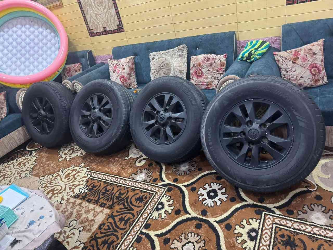 السلام عليكم اطارات ويل لاندكروز عدد5حجم285/65/17للبيع السعر350مع المجال العنوان كربلاء باب بغداد رقم الهاتف ***********/ ***********
