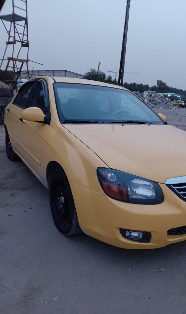 سلام عليكم كيا سبكترا 2007 رقم بغداد الاماني سنويه لل 27 مشروع وطني وارد امريكي مكينه 2000 مكينه كير نظيفات حداديه نضيفه تبريد ثلج باتري جديد السياره كله ليبل واحد بيه ٥ جويات بجاملغ الخلفي فقط باقي السياره كفاله لغود شواصي تكم حوض على البلاد وياله مصبوغ حراري شاشه كامره دواره السعر 72 وبيه مجال لشراي الاستفسار اكثر اتصل *********** مكان السيارة كربلاء
