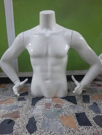 تعزيلت محل • ٢٠ قطعة • توصيل
