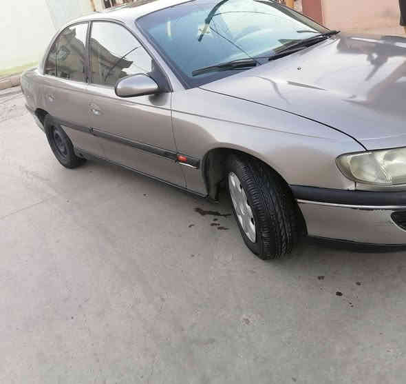 السلام عليكم
اوبل بزون موديل 1995 حجم 2000  4 سلندر
كير توماتيك محرك وكير شرط فحص تبريد جاهز فقط منقص غاز   رقم دولي شرعي موجود شرط تحويل
جامات كهرب كشن كهرب برده خلفيه شركه  كاميره خلفيه
صبغ عام جماليه  سياره وضع شركه
موصل الجانب الايمن
سعر 48  وبيها مجال بسيط للطيبين
للاستفسار
***********
***********
مكلف بالنشر اني
